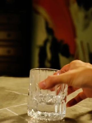 感受一下充满质感氛围感的威士忌杯洋酒杯 #威士忌杯 #洋酒杯 #江户切子杯 #器物之美#玻璃杯