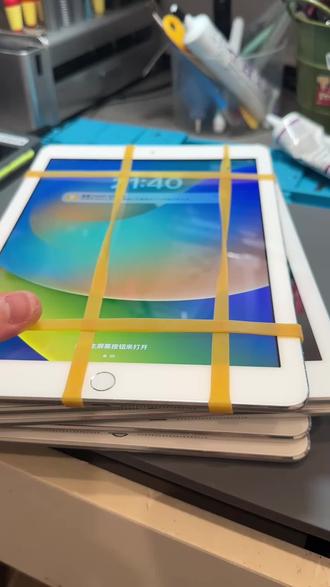 iPad air1代改造升级可以解决一下问题⬇️
又搞好五台!老平板iPadair1代改造升级
:系统版本过低无法安装时下人们软件
2:扩容到32G/128G可以安装更多应用
3:安装的应用都可以正常登陆账号使用
4:可按需求换电池或者屏幕等其他部件
#老ipad变废为宝 #平板ipad维修 #ipadair1升级 #老平板电脑废物利用 #老ipad变废为宝