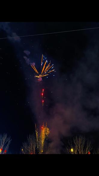 牛楼烟花美的#新年烟花#牛楼小镇