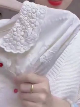 春款钩花镂空娃娃领甜美彩扣重工刺绣衬衣长袖气质宽松百搭上衣#娃娃领上衣 #刺绣衬衣