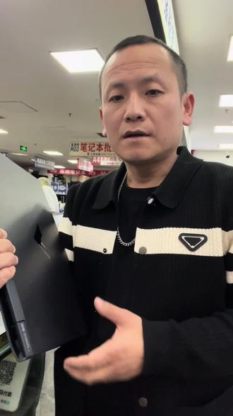 高配置直播笔记本推荐:成色九九新,处理器I5,13代13500H ,内存16G,硬盘512G,显卡4050 ,高清开直播,带数码相机,高清摄像头,手机开播没有任何问题,选购设备精准调试