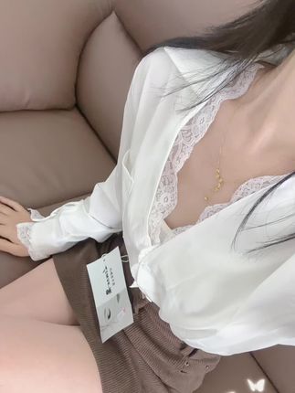 皮囊不一定完美,但穿搭一定要到位🛍️#新衣服可以治愈各种不开心 #小性感 #梨形身材穿搭 #秋冬穿搭