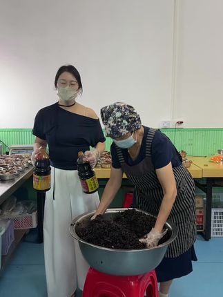 真正的善意,是托举,而非拉拽。 一份不求回报的好,才是最高级的善意。 #努力做个好人 #梅菜扣肉