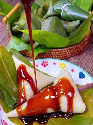 #纯手工制作美食 #纯糯米粽子#粽子#好吃#美食@DOU+小助手