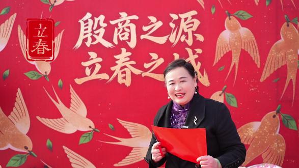 在一剪成胡老师剪纸中,见证与春天的久别重逢~
#立春 #廿四节气 #一剪成 #阴阳花剪纸 #非遗传承