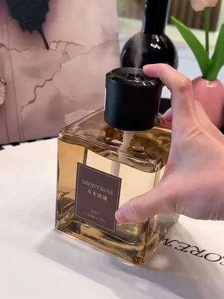 "香气是看不见的软装",500ml超大容量|柔雾扩散|24h持久留香,让呼吸变成一种享受,让家成为你的私人SPA馆。#香薰 #CAPRICOOL香薰 #自动扩香 #精致感 #家用香薰