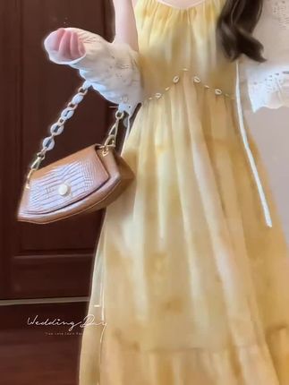 法式温柔黄色晕染印花挂脖吊带连衣裙海边旅游度假绝美长裙9650#高级感穿搭 #连衣裙穿搭 #度假裙高级小众 #夏日通勤休闲穿搭 #夏日ootd穿搭