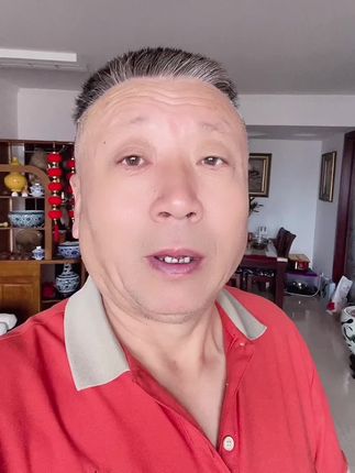 好好爱自己 在这个世界上没有一个人喜欢你爱你你都要好好的爱自己,你是为自己活不是为了别人…….#说真话 #为了生活努力拼搏 #为自己加油 #人生感悟 #情感共鸣
