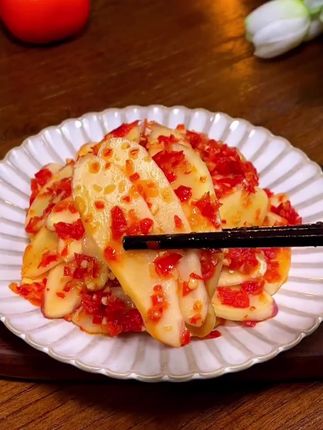 剁椒腌透姜片,每口都是带劲的烟火气#美食 #姜片 #剁椒姜片 #美食分享 #超便宜超划算