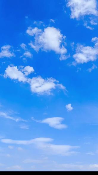 诗朗诵《青春中国》作者欧震,制作朗诵小雪花。#雨你同行以声会友@宋雨声音美化课堂 @王芳💚【雨你同行•以声会友】朗读小站