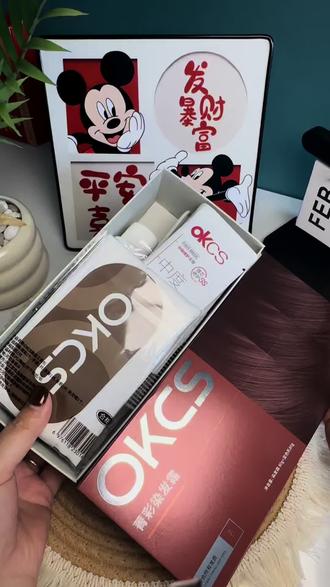 自己在家染头发,新的一年从头开始,okcs染发膏真的太方便好用啦#okcs染发膏 #在家染发 #推荐 #遮白发