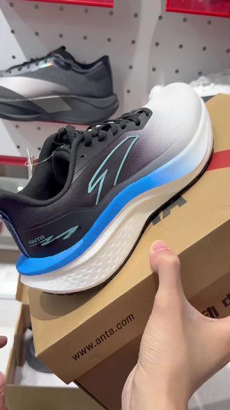 安踏马赫6代SE!需要体考体测的家长可以看一下,直播间价格很划算。#安踏 #跑鞋 #体考 #马赫 #夏季新款