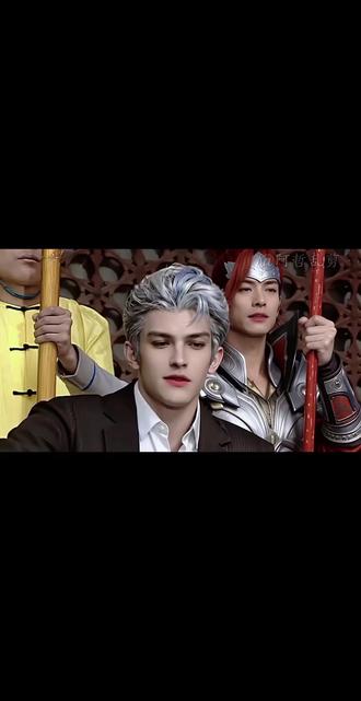 对抗路的尽头终究是吕布