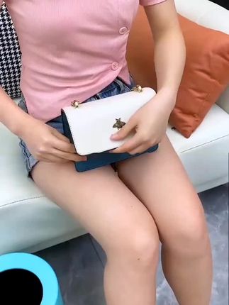 伸缩快充一拖三充电线适用苹果华为安卓type-c手机通用多功能#好物推荐🔥 #充电线 #实用好物 #强烈推荐 #伸缩快充数据线 @巨量千川 @DOU+小助手