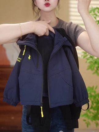 男童秋冬款夹棉加厚外套2025新款冬季中大儿童男孩冬装冲锋衣款潮#秋冬穿搭 #男童穿搭 #外套穿搭 #冲锋衣 #潮流穿搭