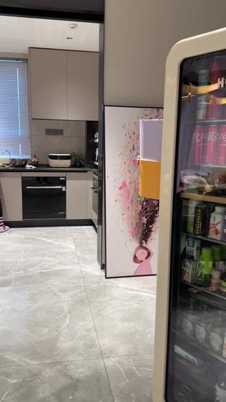 带轮子的#窄缝垃圾桶 用起来真的是太方便了#垃圾桶 #垃圾收纳