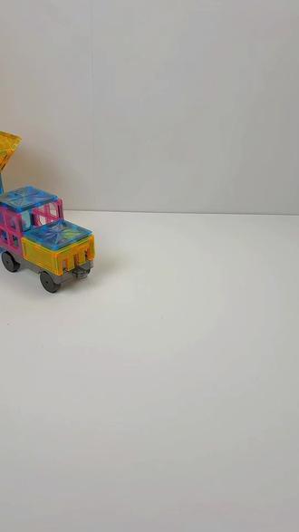 #磁力片100种玩法 #创作者中心 #创作灵感
磁力片雷达车🚗
快跟我一起拼搭起来吧!#玩具 #磁力片