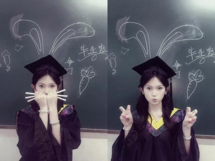 🎓✌︎>ᴗ<🗞✧#毕业黑板报 #喵 #萌