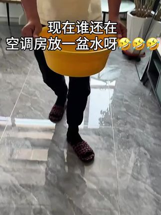 小狗加湿器大容量氛围灯喷雾静音办公室空调房