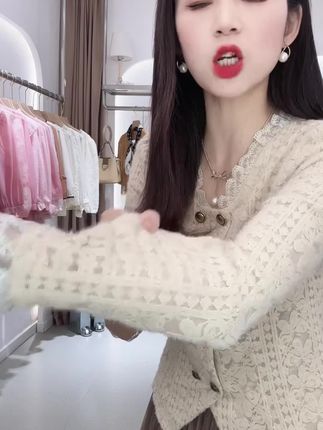 #时尚穿搭 #宽松版型 #显瘦穿搭 #面料柔软舒适 #洋气减龄