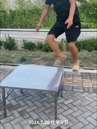 不锈钢折叠桌子烧烤桌摆摊桌#不锈钢折叠桌 #烧烤桌 #摆摊桌 #家用吃饭桌子 #汇聚安作品带货 @巨量千川