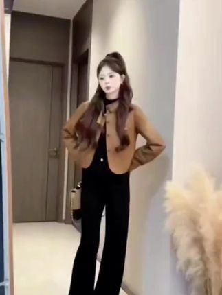 #三件套 #早秋贵气感穿搭 #森系少女感穿搭 #初秋一周不重样穿搭 #通勤穿搭如何摆脫土 气感#
