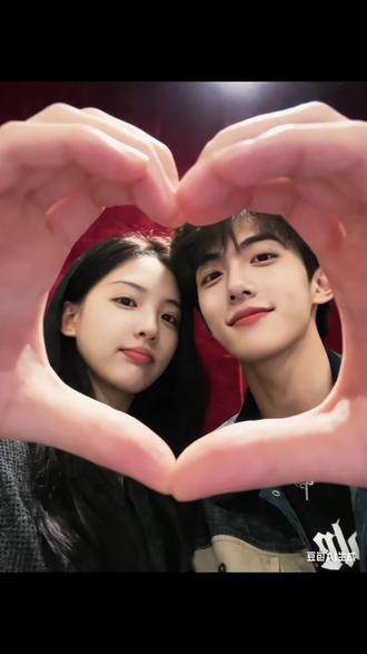 情人节这么拍 秒出片 情人节到啦,这素材不就来了嘛 #豆包ai #豆包出大片有两把刷子#情人节合照怎么拍 #情人节 #情人节拍照 情人节拍照ai 情人节拍照姿势 情人节拍照情侣 情侣照 情侣写真 爱就是一起拍很多张照片