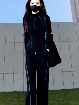 2025早秋穿搭一整套时尚休闲黑色女士运动秋季套装女款 #早秋穿搭一整套#时尚休闲黑色#显高显瘦显腿长 #气质女神范儿 #时尚气质穿搭
