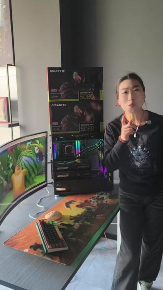 大庆本地朋友组装一台搞生产力的主机,用的技嘉 5080 风魔,多年不见双显卡,据说交火显卡处理图像图形更流畅效果更好
#台式电脑组装 #创作者中心 #创作灵感 #三角洲行动#电脑