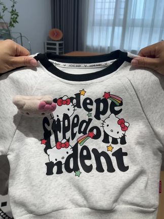 #超可爱的卡通小卫衣 #女宝穿搭 #高品质童装 #柔软舒适好看百搭 #好物推荐🔥