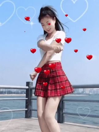 #清纯女神 #好身材好气质 #爱多一点点音乐爱生活