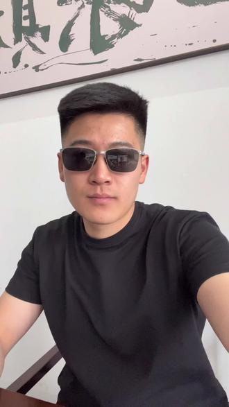 之前发的两个作品,引起了大家广泛讨论, 两个浏览量都很高,大家都有同样的困惑,却没有解决方法。
我是三星W26,微信和短信的推送没有问题,问题主要出现在其他软件,比如抖音这些。在做了这些设置之后,还是不行,依旧不推送消息。
就之前各位大佬在我评论区留下的方法给大家总结。
1.系统通知设置
2.应用通知设置
3.内存常驻应用程序-已排除的应用程序。
4.电池-不受限制应用
5.锁定后台。
6.更新8.5系统打开通知送达优化
7.同时有抖音和抖音极速版的删掉重新下载
以上这些方法我亲身实践都没有效果。
#三星#评论区 #三星w26 #观点分享实话实说 #说真话