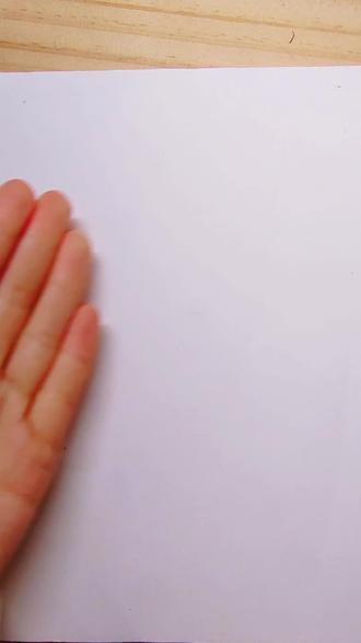 阿狸的蜡笔小新翻翻乐第二幅!!🎉🎉#真实生活分享官 #手绘 #画画 #原创 #蜡笔小新@DOU+小助手 @抖音创作小助手