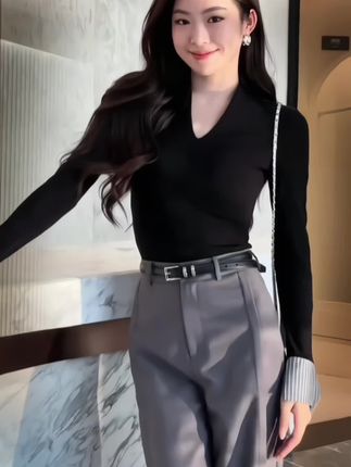 #高级感穿搭 早秋新款轻奢高级感轻职舒适气质上衣+法式垂感休闲裤时尚套装#简约大气 #时尚气质穿搭#通勤穿搭万能配色公式 #初秋一周不重样穿搭