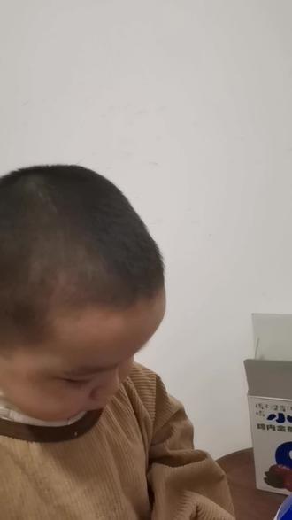 终于找到一款孩子可以放心喝的饮料,就是小鲸鱼家的药食同源。#儿童饮料 #鸡内金山楂汁 #宝妈分享