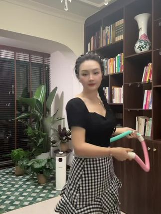 不能再转了,再转这视频就发不出来了,哈哈😄#在家也要运动