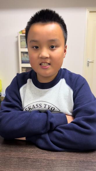 《山中》
唐-王维