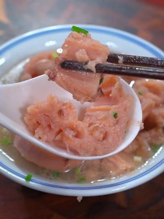 洪湖粉莲藕,新鲜现挖,煲汤粉粉拉丝,好吃😋#洪湖特产 #粉藕 #好吃不贵经济实惠 #优质农产品 #煲汤