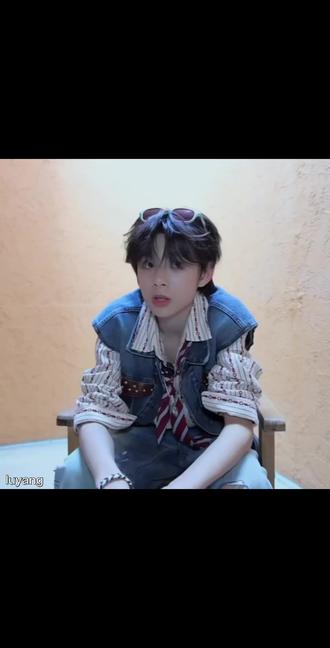 王橹杰 你再也不是没人要的小孩了 "王橹杰 "官俊臣张桂源张函瑞左奇函陈奕恒杨博文张奕然陈思罕魏子宸陈浚铭