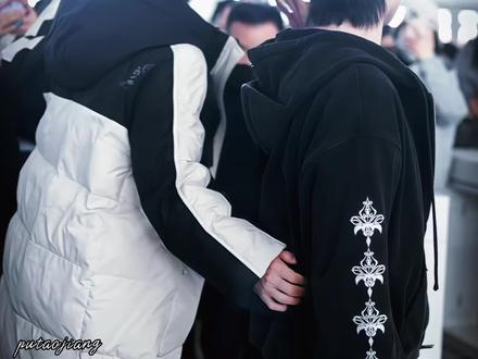 阿星就是邱邱的舒适区和安全区里啊~#黄星 #邱鼎杰