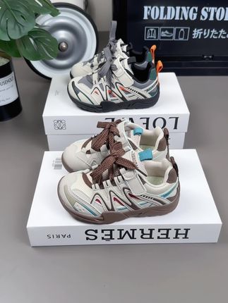 秋日健步,舒适护足#童鞋 #哎呦喂你鞋真好看 #好鞋推荐 #品质童鞋