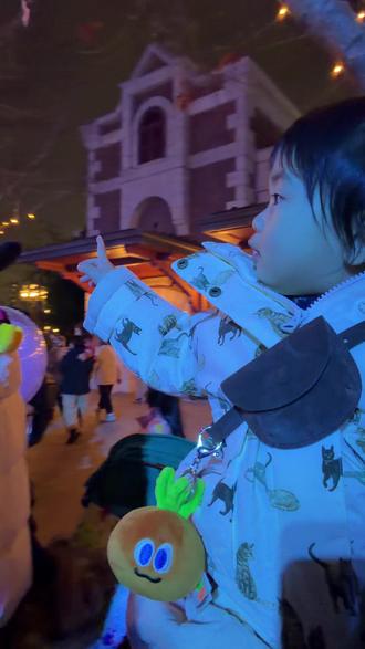 这次可以说是为了尼克来的!
#花车巡游 #wmls #迪士尼 #尼克 #疯狂动物城