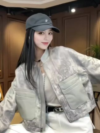 #春秋穿搭 #外套穿搭 #皮衣搭配 #潮牌女装 #外套