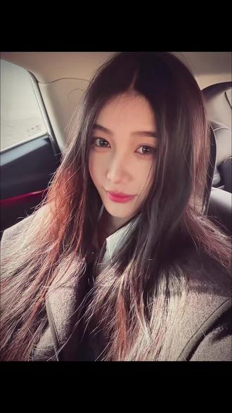 我现在比当时脾气差多了,你可以把脸伸过来吗?