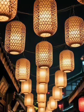 竹编灯笼复古风,竹子编织定制,印字灯罩,中式火锅店,户外庭院竹艺#竹编灯笼 #庭院生活 #庭院灯 #古色古香 #中式火锅店 @抖加🔥上热门🔥dou+🔥热点宝