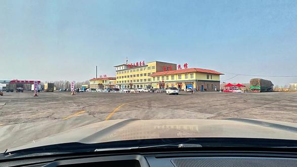 #vlog十亿流量扶持计划
返乡的路上,碰到了长城驿站,
暖心的服务,幸福感满满。
#长城驿站一路护航
#长城守护回家的每一步
#长城会一直在路上陪伴你