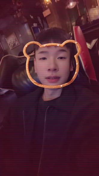 你什么都和我说的时候我才会感到安心.