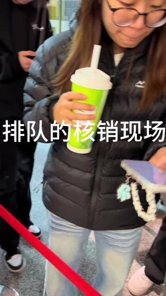 我有会飞的蜜袋鼯,也有热爱异宠的家人们,感谢大家的热情,我们不会辜负大家的期望,会做的越来越好!越来越好!#蜥奇古怪异宠体验馆#异宠