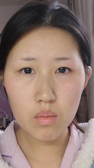 小宝们,理性购买哦#美瞳 #美瞳分享