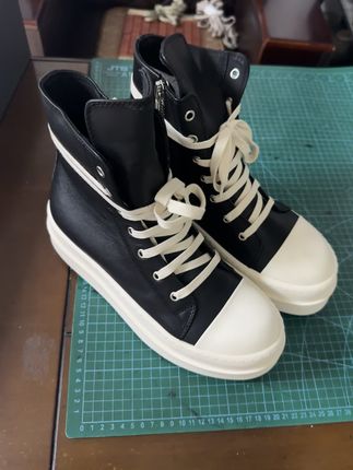 主线皮面厚底高帮 质感太舒服了#用心做好鞋 #实物分享 #源头工厂